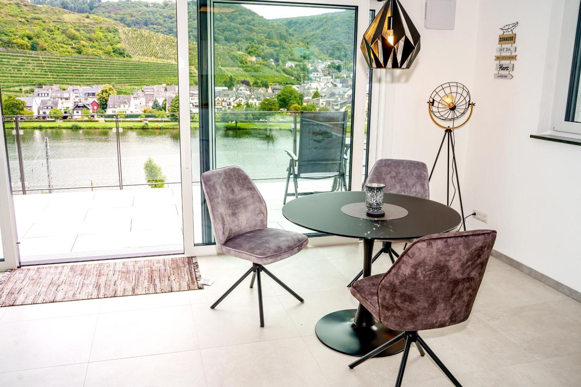 Mv Roemervilla, Lofts & Penthouses Mit Traumhaftem Moselpanoramablick Und Sauna 트라이스카르덴 외부 사진