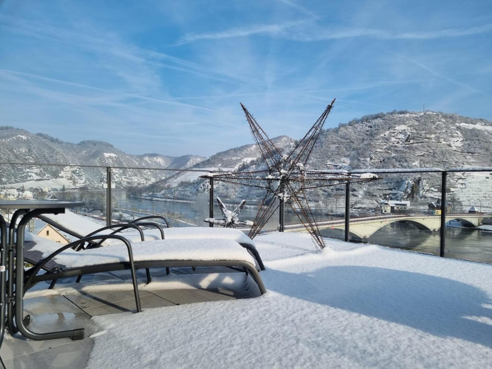 Mv Roemervilla, Lofts & Penthouses Mit Traumhaftem Moselpanoramablick Und Sauna 트라이스카르덴 객실 사진